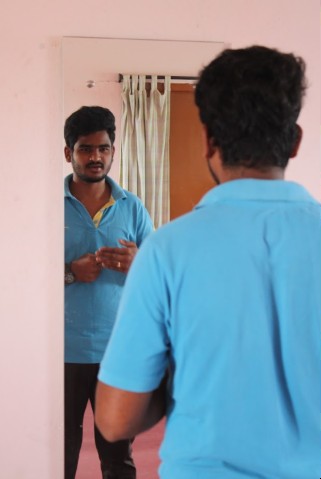 Confidence Building Activity – Mirror Practice
